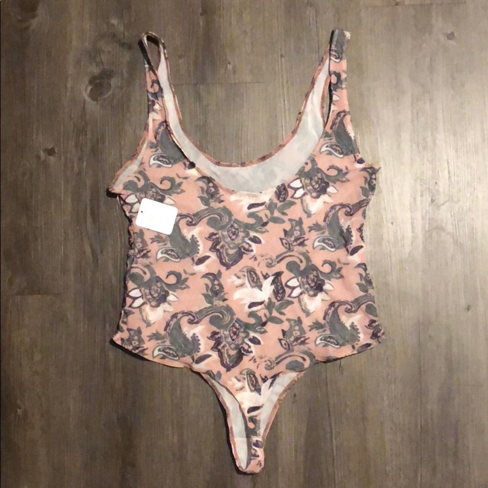 HOST PICK 💖💃🏼 Free People bodysuit - Picture 2 of 4